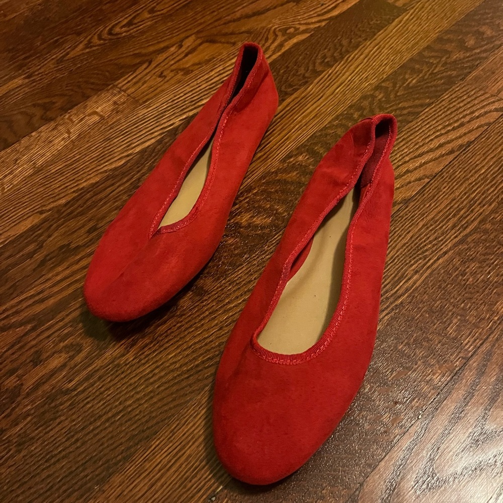 Red ballet flats
